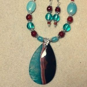 Pendant necklace and earring set,